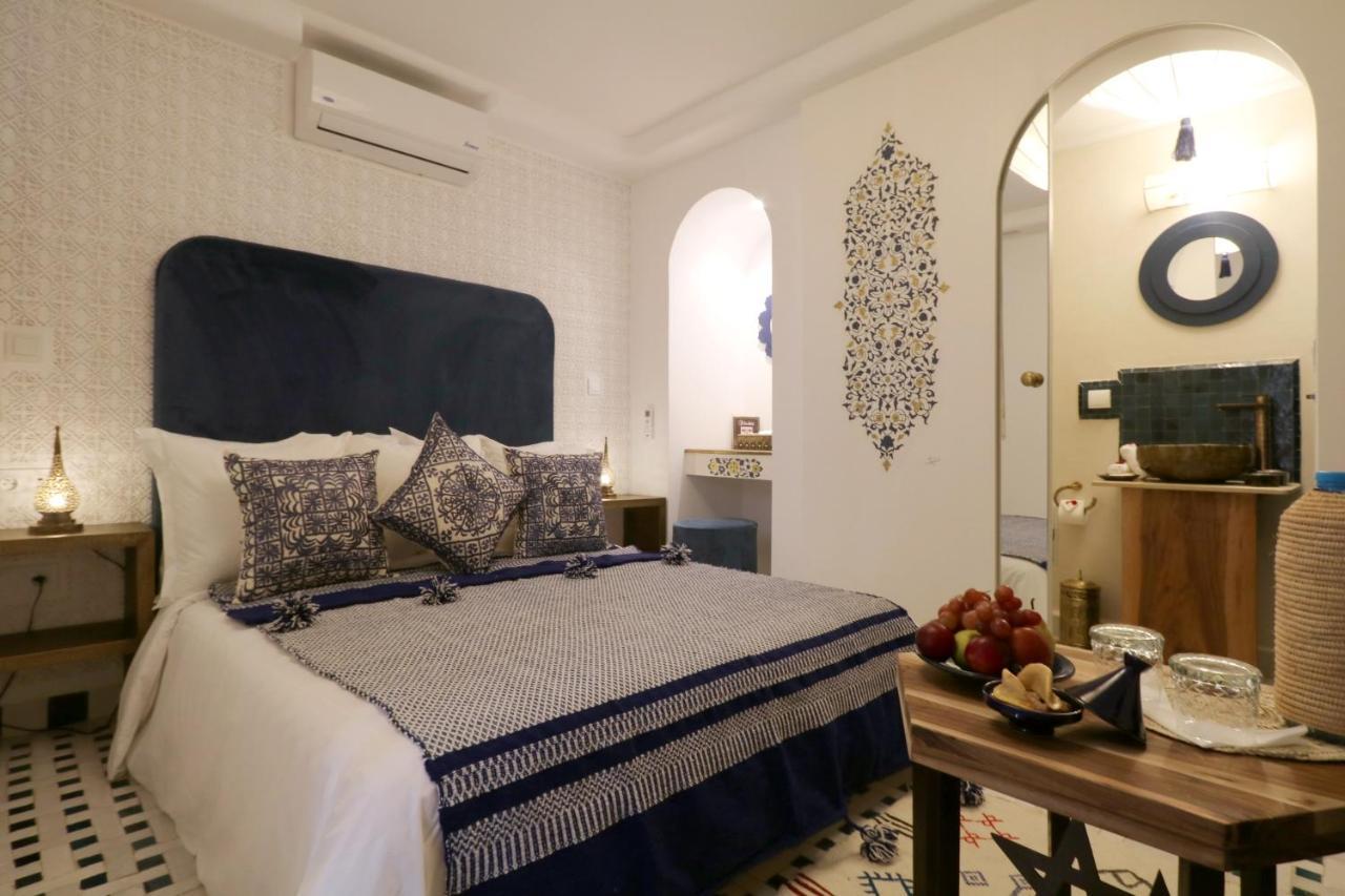 Riad Wazani Square & Spa Bed & Breakfast Marrakesh Room photo