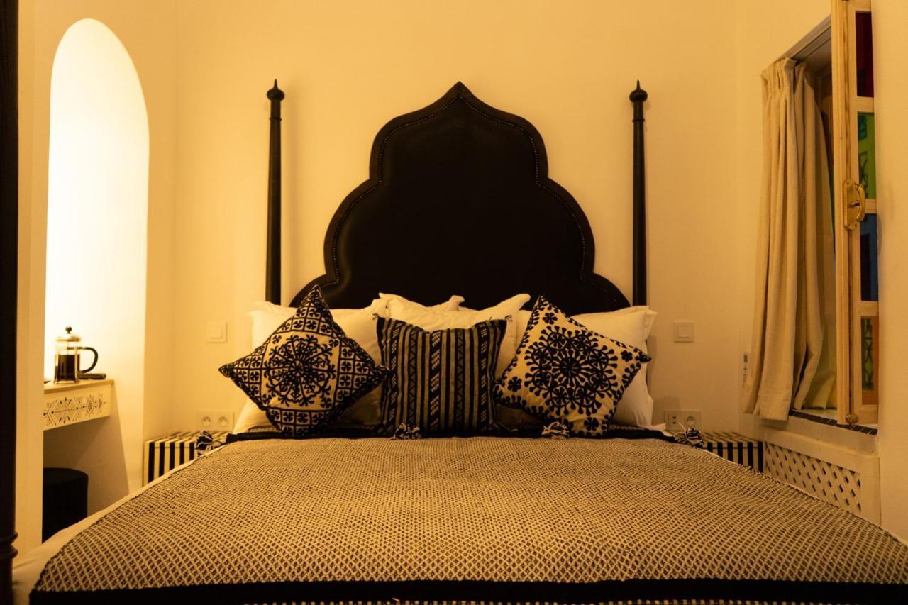 Riad Wazani Square & Spa Bed & Breakfast Marrakesh Room photo